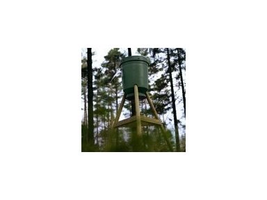 Automatinė šėrykla Gamekeeper feeder (125l su kojomis)